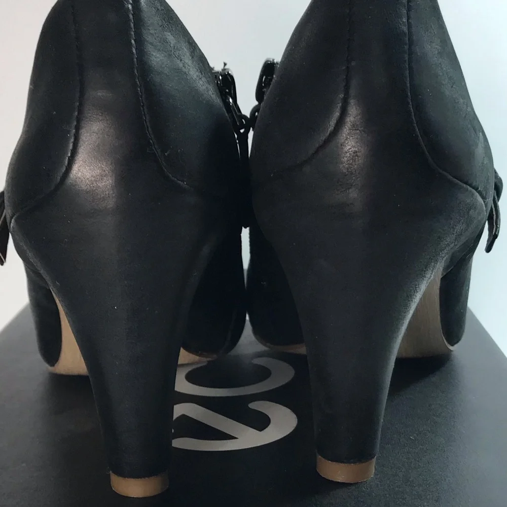 ECCO Women's Black Heeled Leather Booties Size 35 NIB - Picture 8 of 16